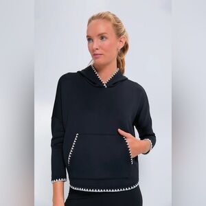 Tuckernuck Sport Cropped Eden Sweatshirt in Black, Size XL/XXL 🖤